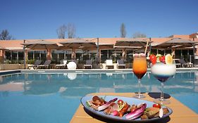 Hotel Mount Venturi - Aix-En-Provence Sainte-Victoire - Bar & Restaurant & Padel